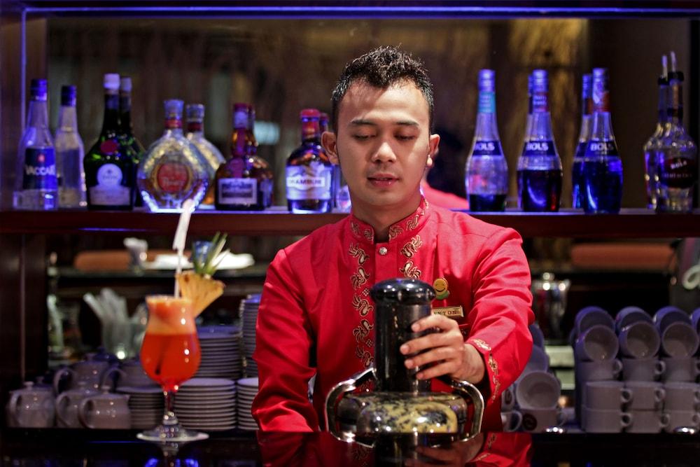 Grand Elite Hotel Pekanbaru Eksteriør bilde