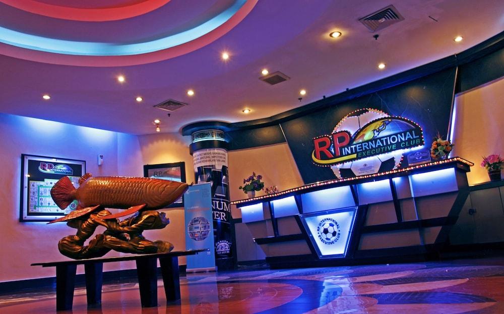 Grand Elite Hotel Pekanbaru Eksteriør bilde