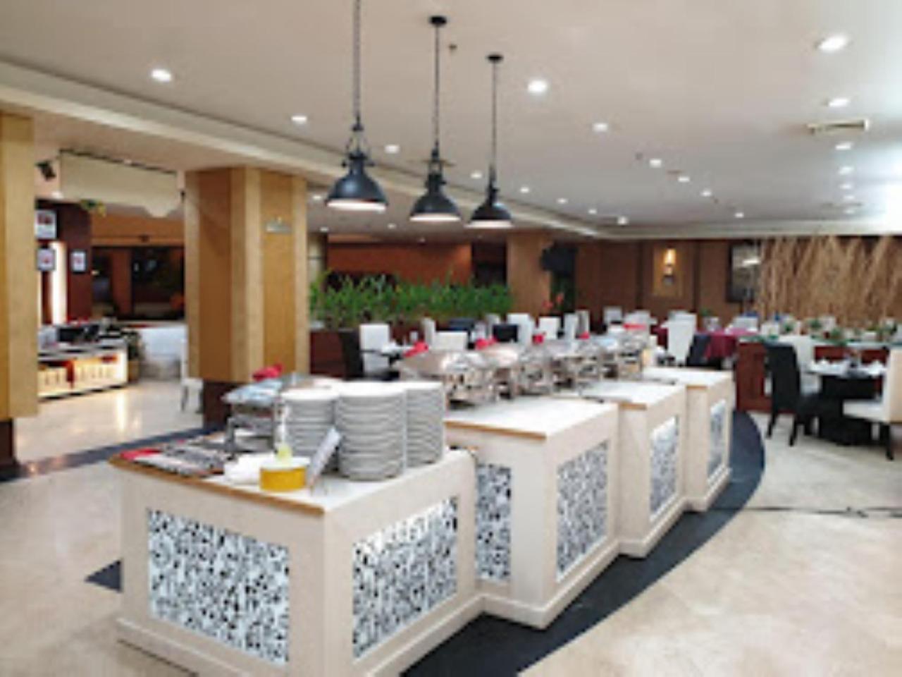Grand Elite Hotel Pekanbaru Eksteriør bilde